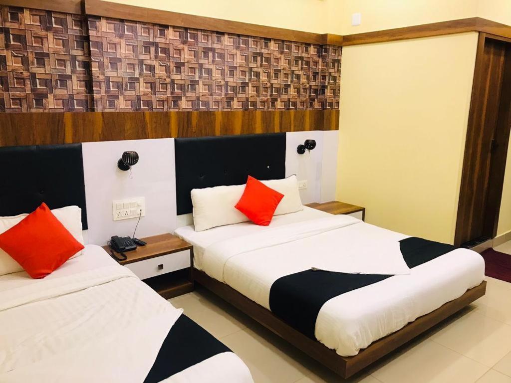 Hotel Keerthana Puttur Puttur  Exterior photo